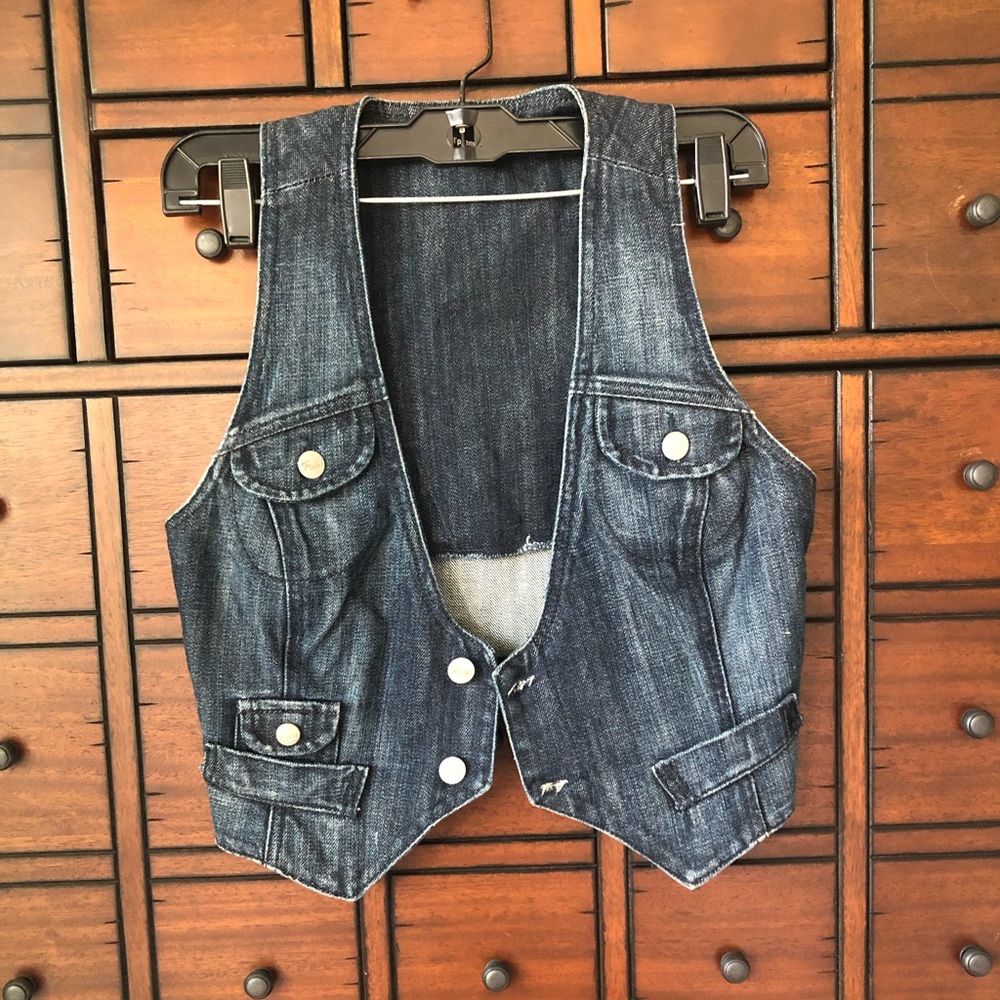 Jean Vest - image 1